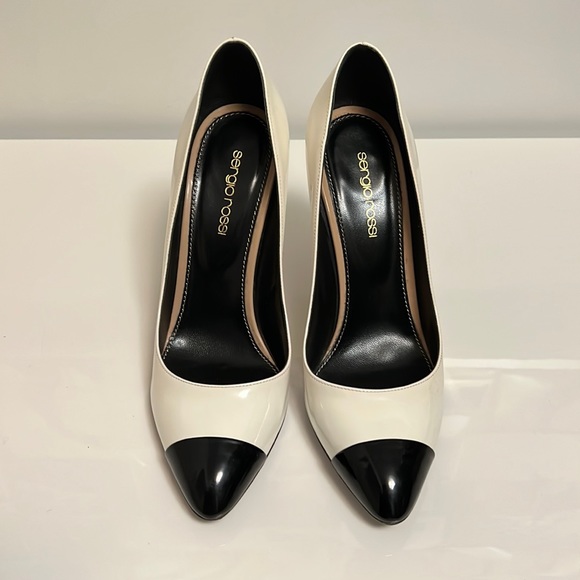 Sergio Rossi patent leather pump 38.5 - Picture 1 of 4